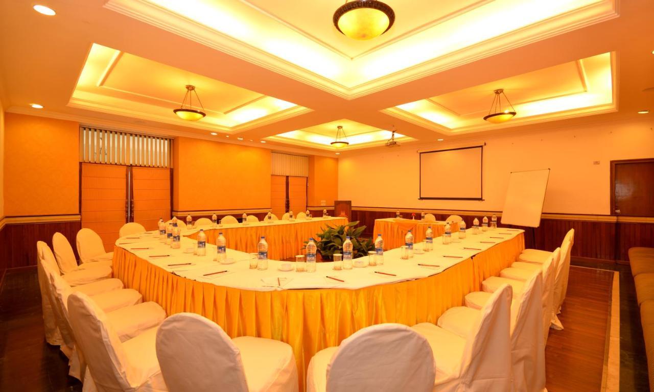 Shervani Hilltop Resort Nainital Dış mekan fotoğraf
