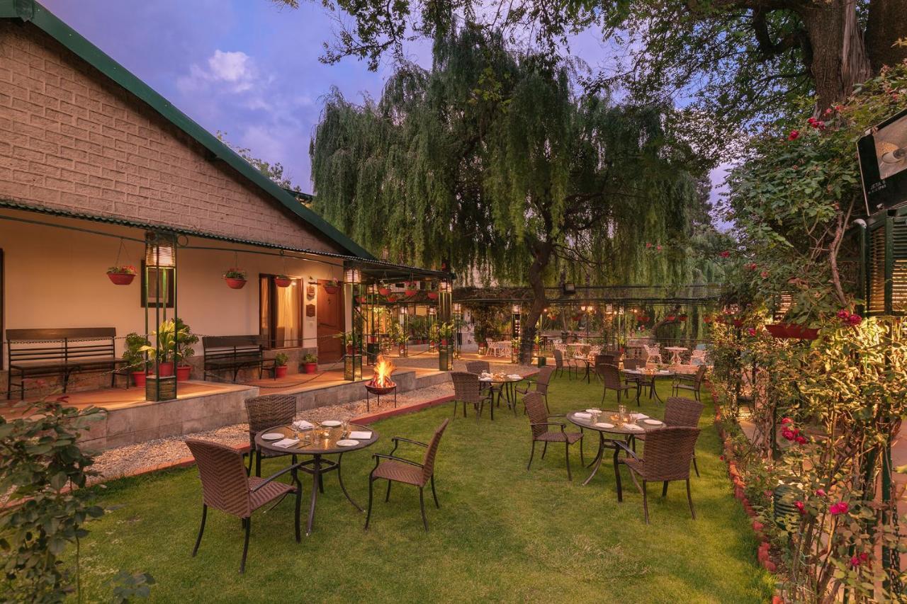 Shervani Hilltop Resort Nainital Dış mekan fotoğraf