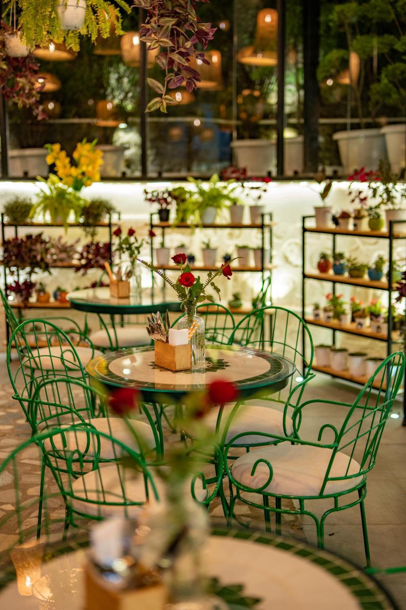 Shervani Hilltop Resort Nainital Dış mekan fotoğraf